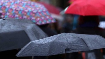 Χαλάει ο καιρός: Βροχές και καταιγίδες-Νέα επιδείνωση από το βράδυ