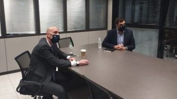 Συνάντηση Μαρινάκη – Μπρατάκου στα νέα γραφεία της ΟΝΝΕΔ