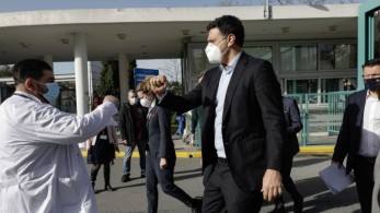 Κικίλιας από Θεσσαλονίκη: 500.000 εμβολιασμοί μέχρι το Σάββατο