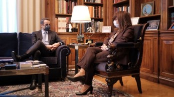 Συνάντηση Μητσοτάκη – Σακελλαροπούλου