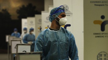 Κορωνοϊός: 1.142 κρούσματα , 53 θάνατοι και 466 διασωληνωμένοι