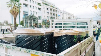 Καινούργια καλάθια απορριμμάτων στους δρόμους της Αθήνας