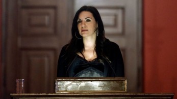 Υπόθεση Λιγνάδη: Νερό στον μύλο του ΣΥΡΙΖΑ ρίχνει η Όλγα Κεφαλογιάννη