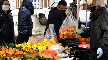 Καθημερινοί οι έλεγχοι στην αγορά - Εξετάζεται η παράταση του πλαφόν σε βασικά είδη