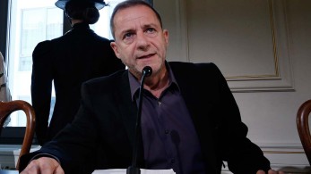 Νέα μήνυση για βιασμό σε βάρος του Δημήτρη Λιγνάδη