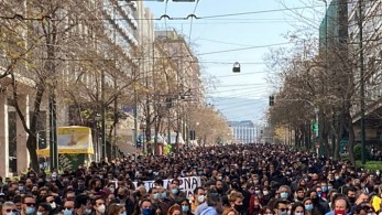 Λευτεριά στον (αρχιδολοφόνο) Κουφοντίνα