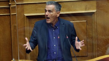 Εξυπναδούλες Τσακαλώτου για τα σχολικά γεύματα