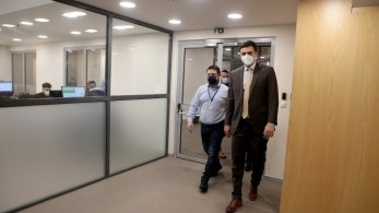 Κικίλιας: Μεγάλη η πίεση στο ΕΣΥ στην Αττική – Σχέδιο ενίσχυσής του