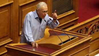 Επιμένει ο Ζουράρις - Εξηγεί τι σημαίνει η λέξη «κ@λόπαιδα»