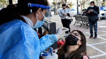 Κορωνοϊός: 3.073 νέα κρούσματα, 45 θάνατοι