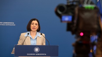 Πελώνη: Ο Τσίπρας επενδύει στον διχασμό και την πόλωση