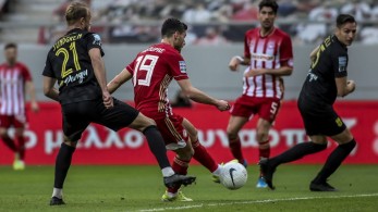 Ούτε με δέκα δεν λυγίζει ο Ολυμπιακός