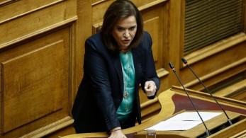 Μπακογιάννη για το τροχαίο δυστύχημα  στη Βουλή: Είμαι βαθύτατα συντετριμμένη