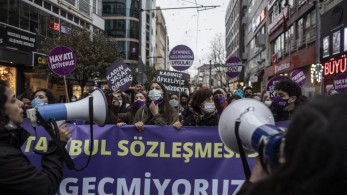 Έντονες αντιδράσεις για την απόσυρση τη Τουρκίας από τη διεθνή Σύμβαση εναντίον της βίας σε βάρος των γυναικών