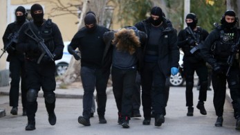 Στον ανακριτή δύο συλληφθέντες για την επίθεση στον αστυνομικό