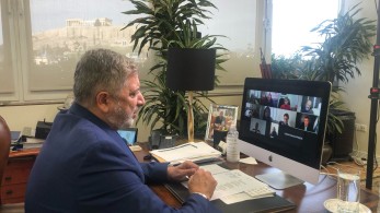 Περιφέρεια Αττικής για Σγουρό: Δεν αντέχει να ακούσει το έργο μας