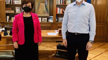 Στο Μαξίμου η Ασημίνα Σκόνδρα -Τι συζήτησε με τον πρωθυπουργό