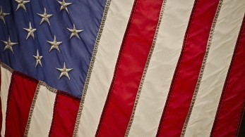 ΗΠΑ: Αυξήθηκαν ραγδαία φυλλάδια και αφίσες με ακροδεξιό περιεχόμενο