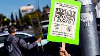 Εισαγγελέας στη δίκη Φλόιντ: Ο Σόβιν “πρόδωσε” τον όρκο του αστυνομικού