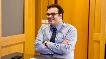 Ε όχι και τον Πιερρακάκη ρε χαβαλέδες