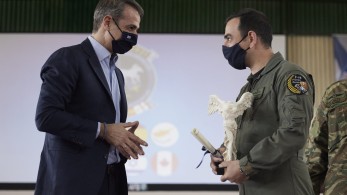 Μητσοτάκης: “Ζωντάνεψαν” μνήμες από τη θητεία του στην Αεροπορία