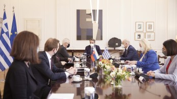 Συνάντηση Μητσοτάκη με τον υπουργό Εξωτερικών της Σλοβακίας