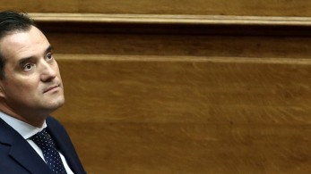 Eύσημα Γεωργιάδη στον Φίλη για τον εμβολιασμό του