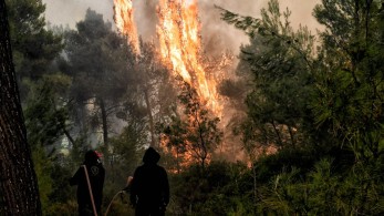 Δύο φωτιές σε εξέλιξη στην Κορινθία και στην Ηλεία
