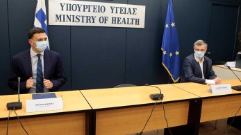 Live οι ανακοινώσεις Χατζηδάκη – Κικίλια για τα self test σε εργαζόμενους