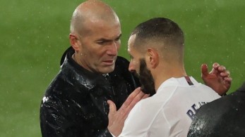 Ικανοποιημένος ο “Ζιζού” από τη νίκη της Ρεάλ επί της Μπαρτσελόνα