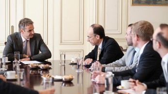 Συνάντηση του πρωθυπουργού με τη διοίκηση της εταιρείας Royal Caribbean Cruises (εικόνες)