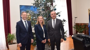 Με τον πρόξενο των ΗΠΑ συναντήθηκε ο Καράογλου