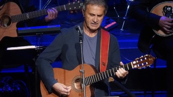 Το συγκινητικό «αντίο» του Νταλάρα στον Μαχαιρίτσα