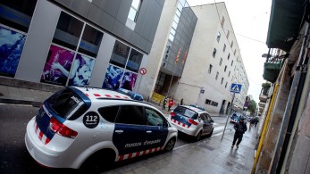 Ισπανία: Έκλεψαν τσάντα αλλά τους έπιασε αστυνομικός… σπρίντερ