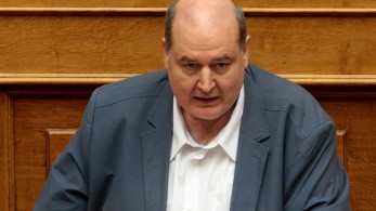 Φίλης: Θετική η μη αναγραφή του θρησκεύματος στα απολυτήρια