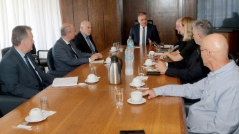 Συνάντηση Θεοδωρικάκου με εκπροσώπους του ΣΕΤΕ