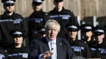 Δεν παραιτείται ο Μπόρις Τζόνσον: Θα πετύχω μία συμφωνία για το Brexit