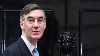 Βρετανία: Έντονες αντιδράσεις για τις δηλώσεις υπουργού για τα θύματα του Πύργου Γκρένφελ