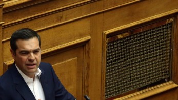 Σκευωρία Novartis: Σόου Τσίπρα για Πολάκη – Τζανακόπουλο