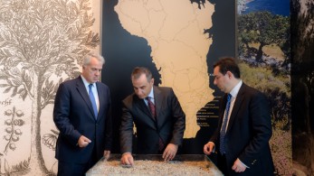 Στη Χίο Βορίδης και Μηταράκης