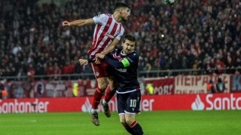 Με άγχος αλλά… πρόκριση για τον Ολυμπιακό!