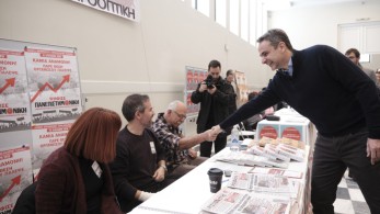 Ψήφισε στις εκλογές του Οικονομικού Επιμελητηρίου ο πρωθυπουργός