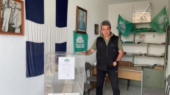 Λοβέρδος σε Τοπική του ΠΑΣΟΚ- Να ανοίξουμε σε όλη την Ελλάδα ξανά τα γραφεία της παράταξης