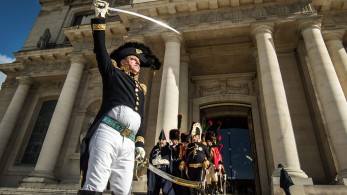 Η νύχτα ή τα «άγρια μεσάνυχτα» των στρατηγών;