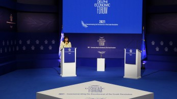 Σακελλαροπούλου: Η Ελλάδα σταδιακά και προσεκτικά επιστρέφει στην κανονικότητα