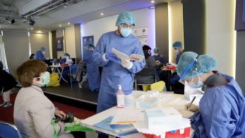 Πτωτικές τάσεις στα λύματα την Μ. Εβδομάδα: Στην Αττική -3%, στη Θεσσαλονίκη -39%