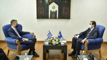 Επίσημη επίσκεψη του Κώστα Μπακογιάννη στην Πρίστινα