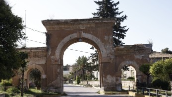 Σπάνε κάθε ρεκόρ τα έργα ΣΔΙΤ -3 δισ. ευρώ διαγωνισμοί για βασικές υποδομές και κτίρια