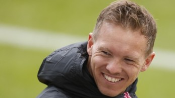 Bild: «Συμφωνία Μπάγερν-Νάγκελσμαν»