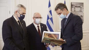 Η προστασία της θρησκευτικής ελευθερίας στη συνάντηση Μητσοτάκη – ΔΣΟ